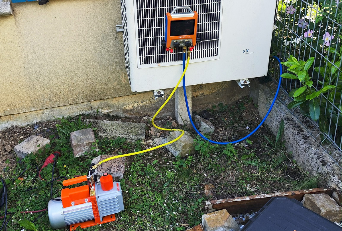 Dépannage d'un tri-splits CARRIER à Isles les Meldeuses (77440)