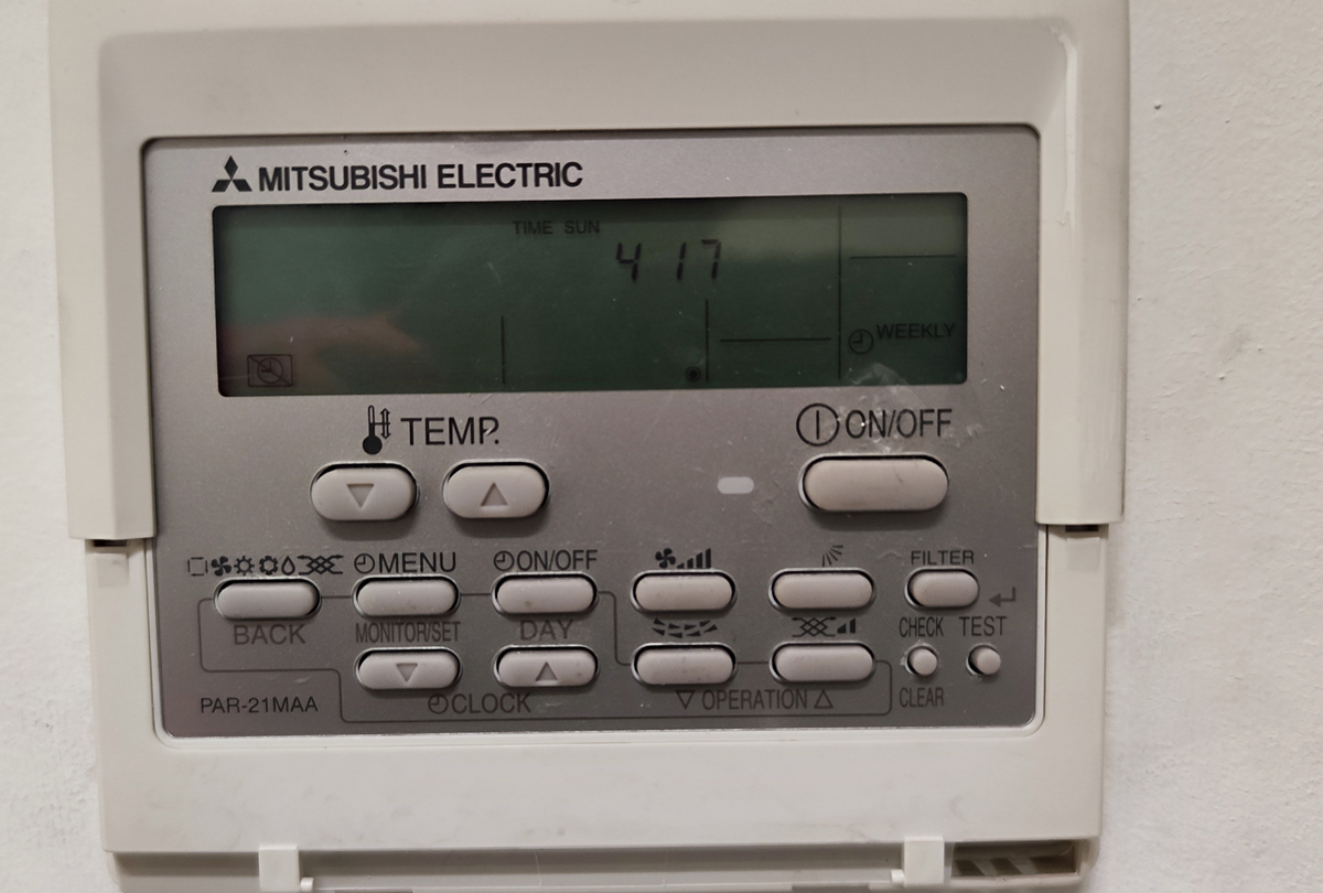 Dépannage de la carte de puissance d'un twin Mitsubishi dans une boutique de vélo à Pontault-Combault (77340)