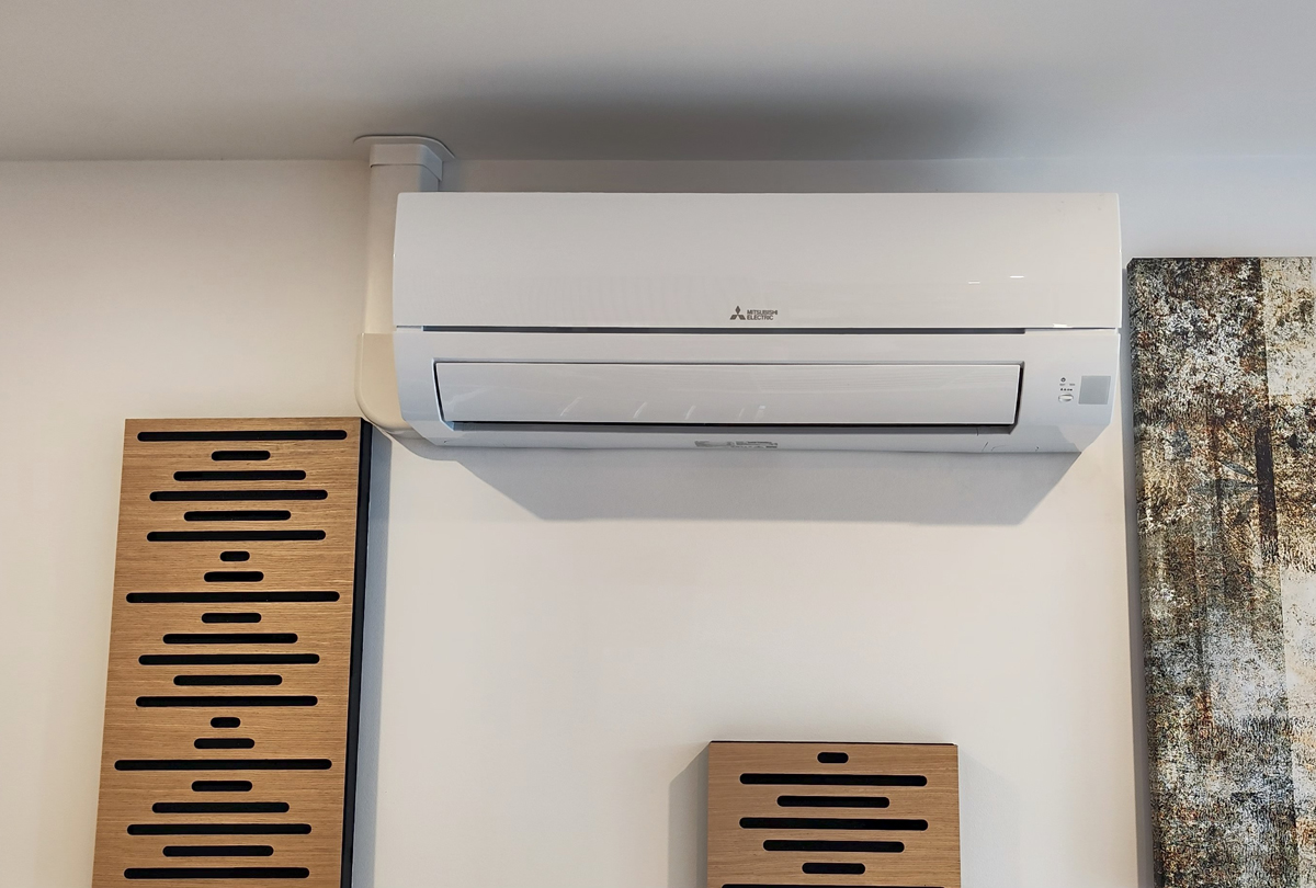 Installation d'un mono-split Mitsubishi dans une boutique d'audition à Vaires sur Marne (77360)