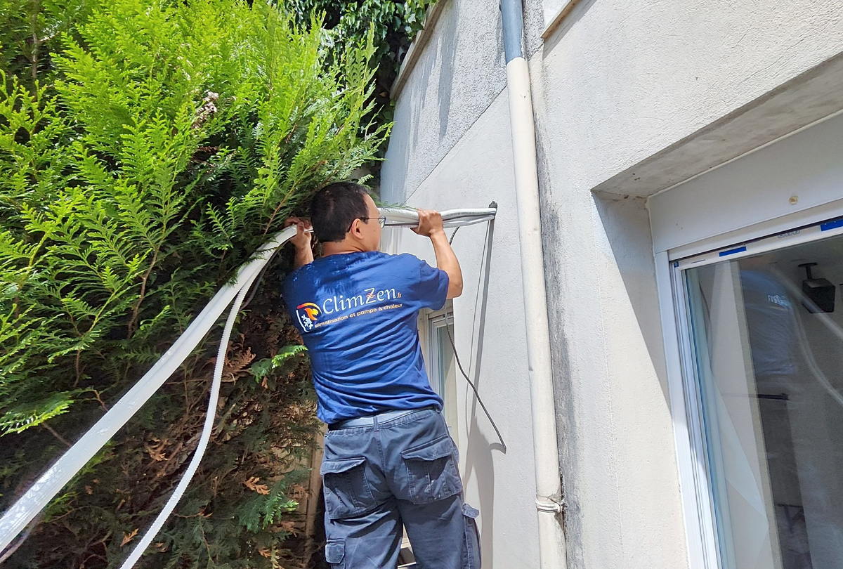 Installation d'un mono-split Mitsubishi dans une boutique d'audition à Vaires sur Marne (77360)