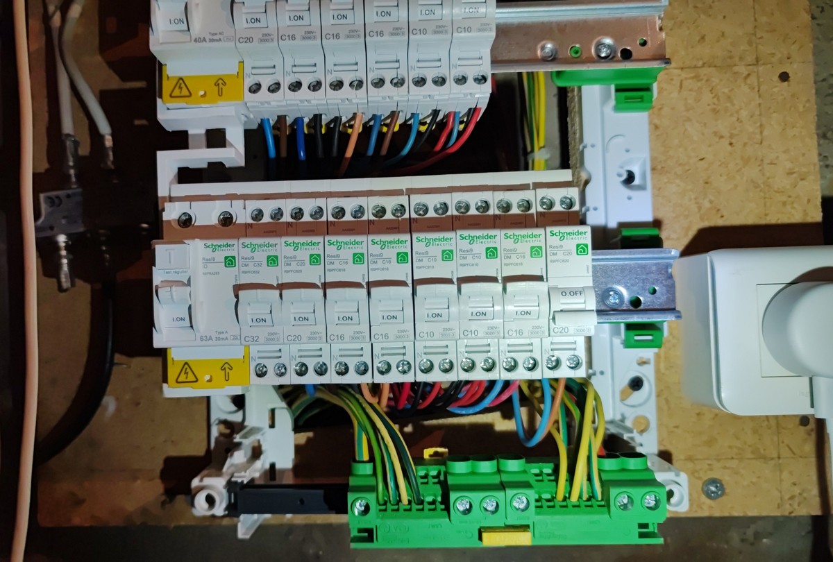 Installation d'un tri-splits DAIKIN à Chelles (77500)