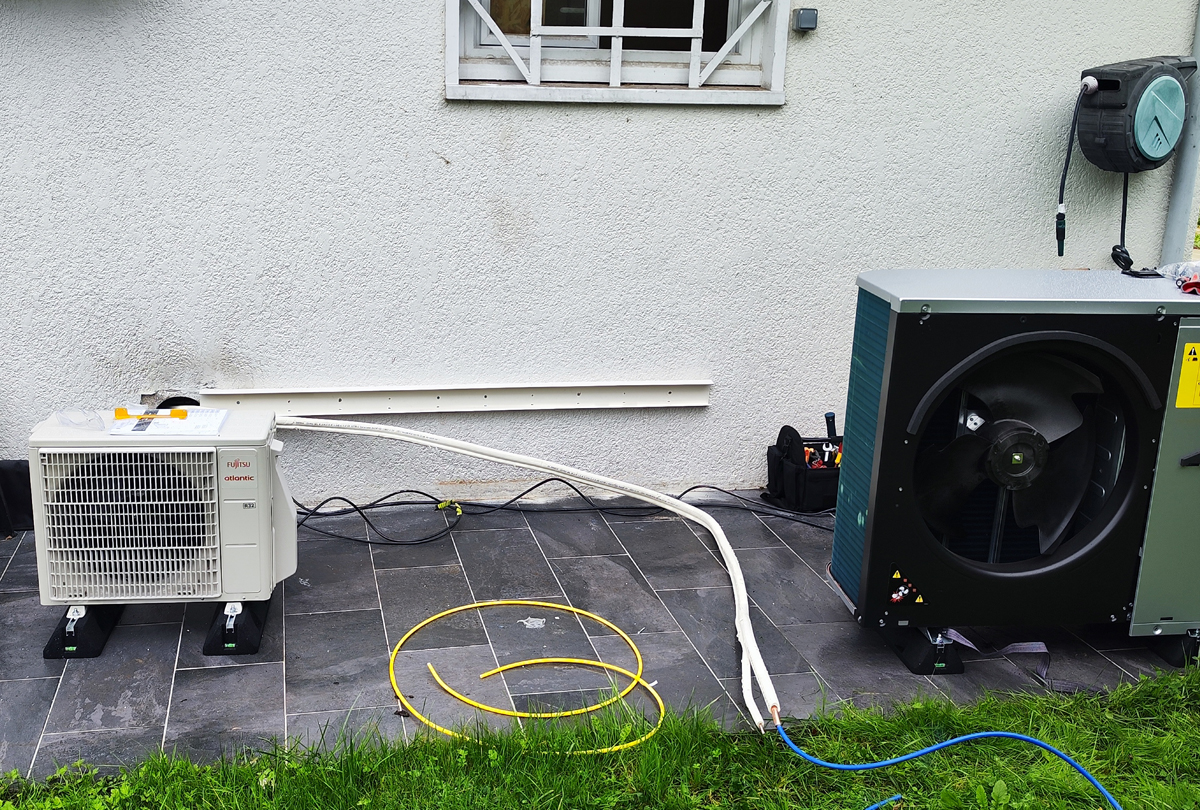 Installation d'une PAC air-eau DAIKIN et d'un ballon thermodynamique Atlantic à Santeny (94440)