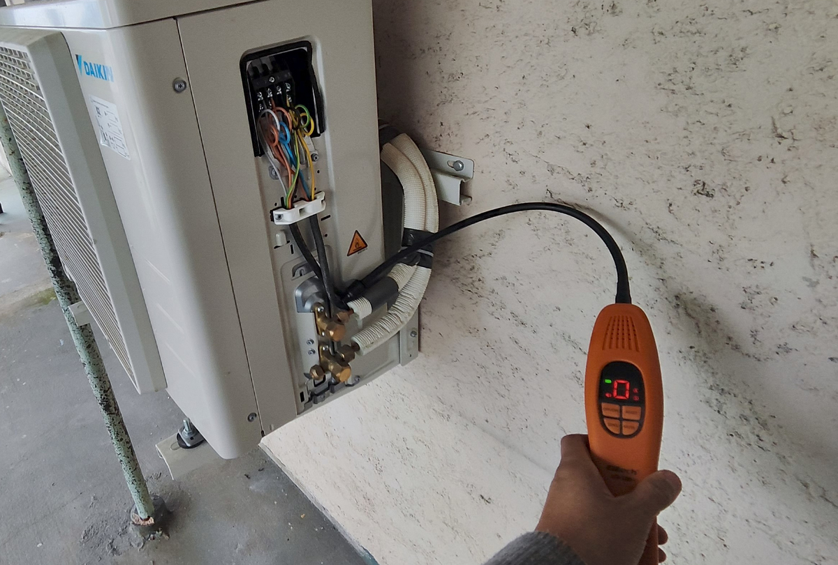 Maintenance d'un mono-split DAIKIN à Maison Alfort (94410)