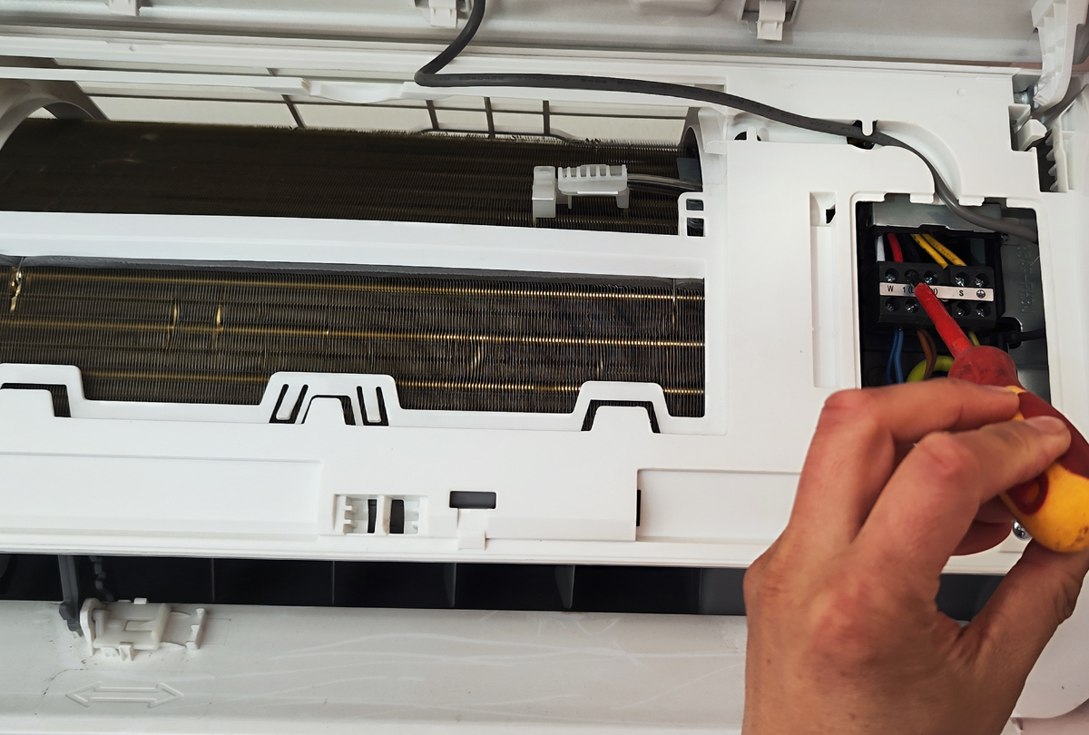 Maintenance en vue d'une vente d'un quadri-splits DILOC à Fossés