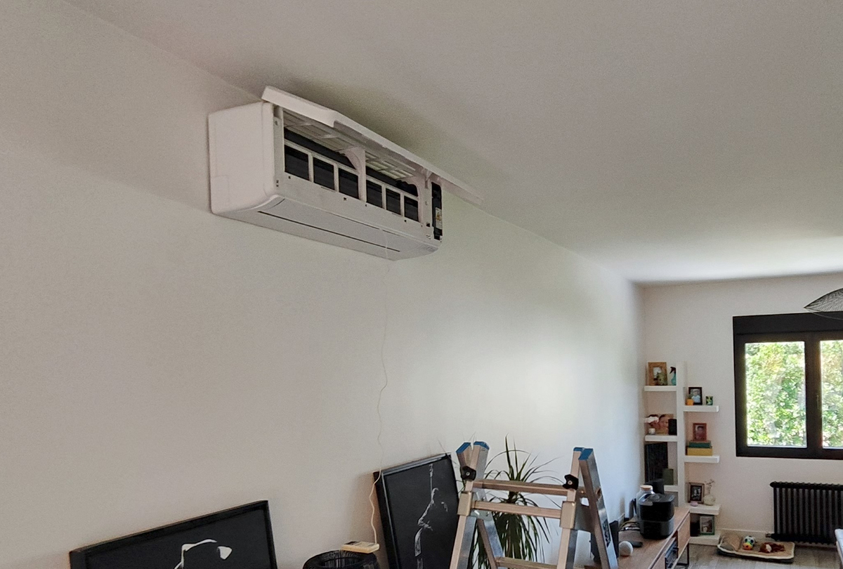 Maintenance préventive d'un tri-splits ATLANTIC à Chelles (77500)