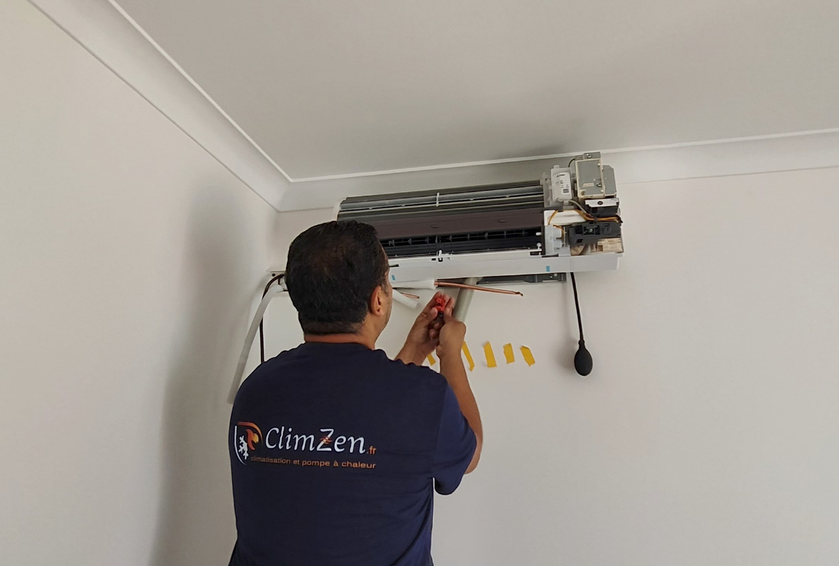 Mise en service de 2 bi-splits MITSUBISHI à Bussy Saint Georges (77600)