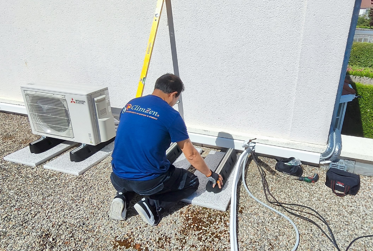 Mise en service de 2 bi-splits MITSUBISHI à Bussy Saint Georges (77600)