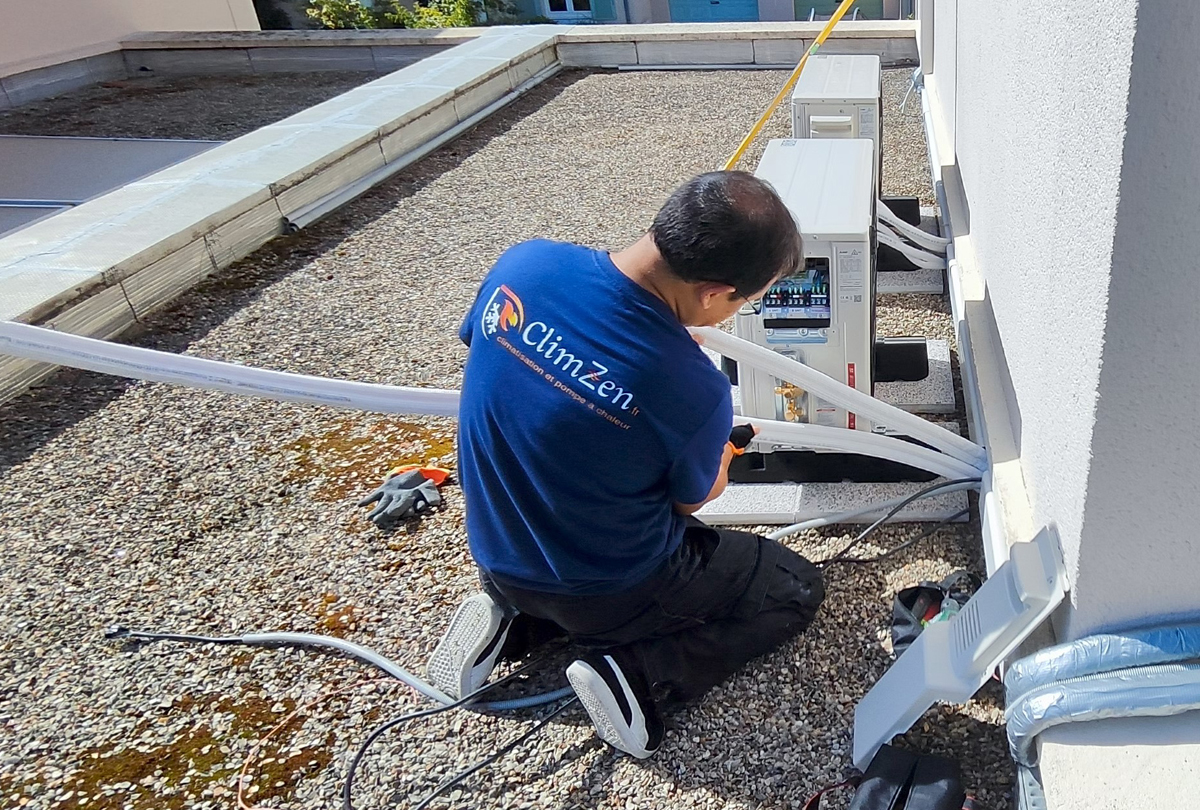 Mise en service de 2 bi-splits MITSUBISHI à Bussy Saint Georges (77600)