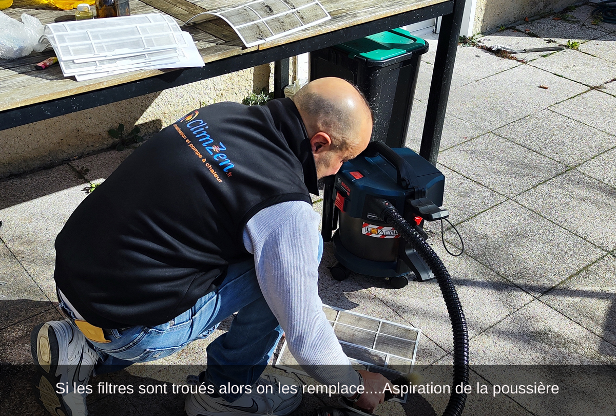 Maintenance annuelle d'un quadri-splits AIRWELL à Juilly (77230)