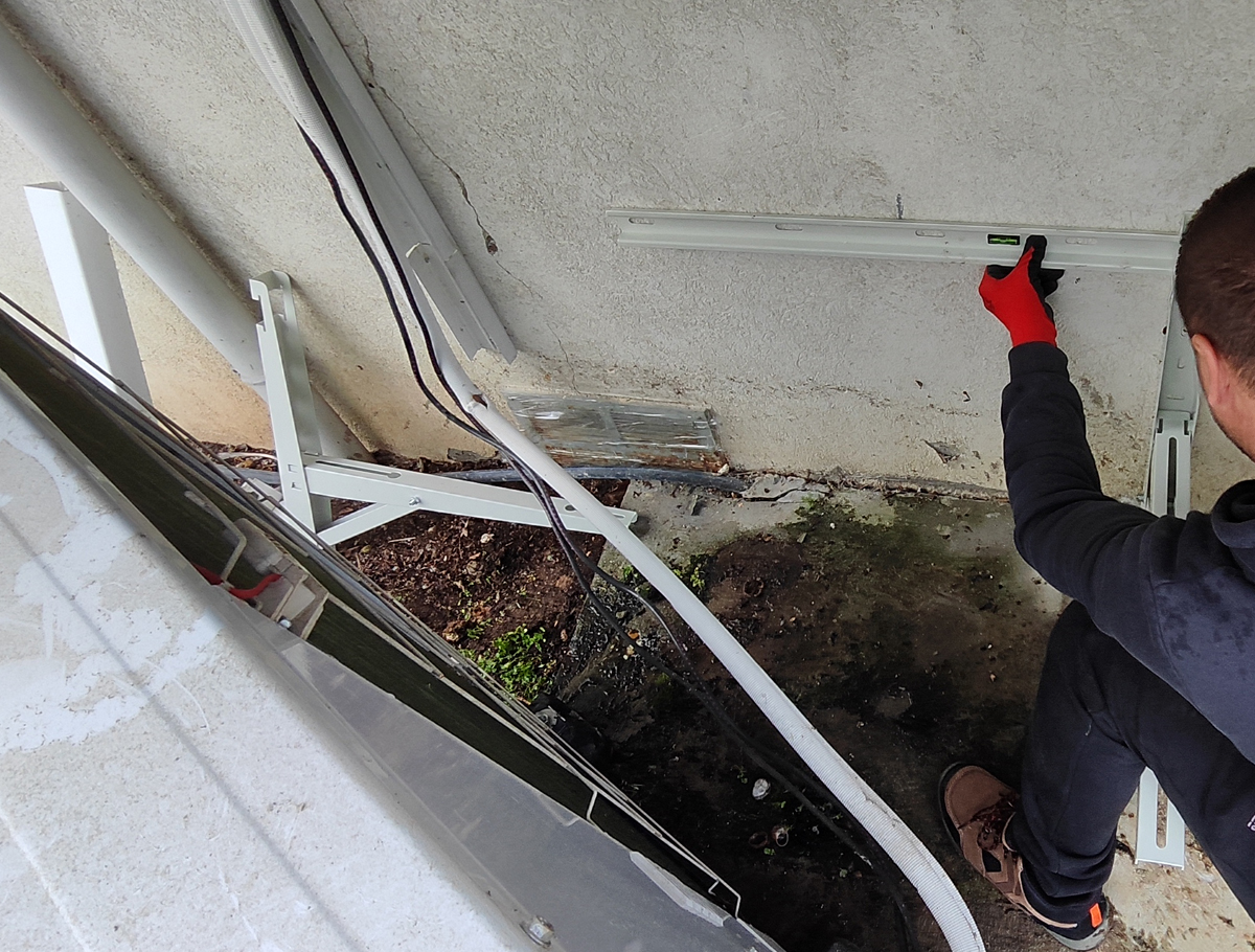 Dépannage PAC air-eau MITSUBISHI - déplacement du groupe extérieur à Crécy la Chapelle (77580)